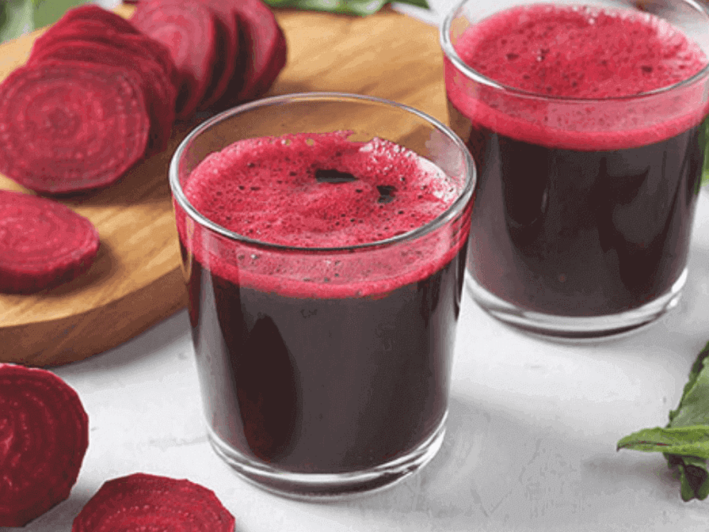 nhung-luu-y-khi-uong-nuoc-ep-cu-den-ban-biet