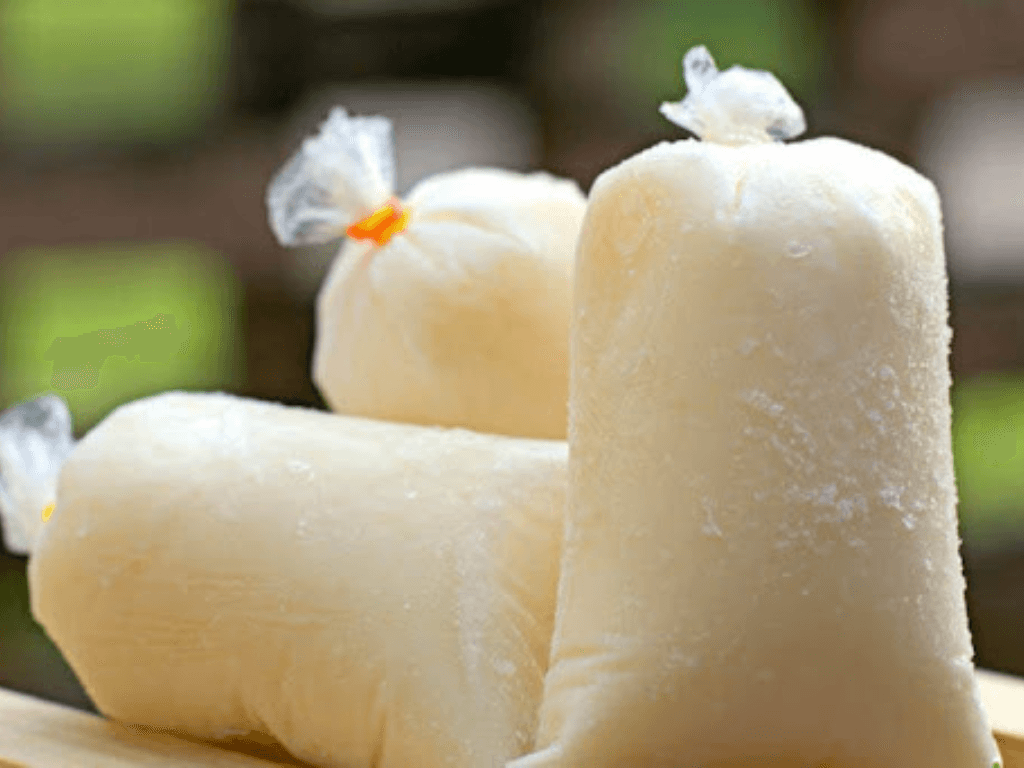 sau-khi-xay-xong-rot-hon-hop-kem-vao-tung-tui-nho