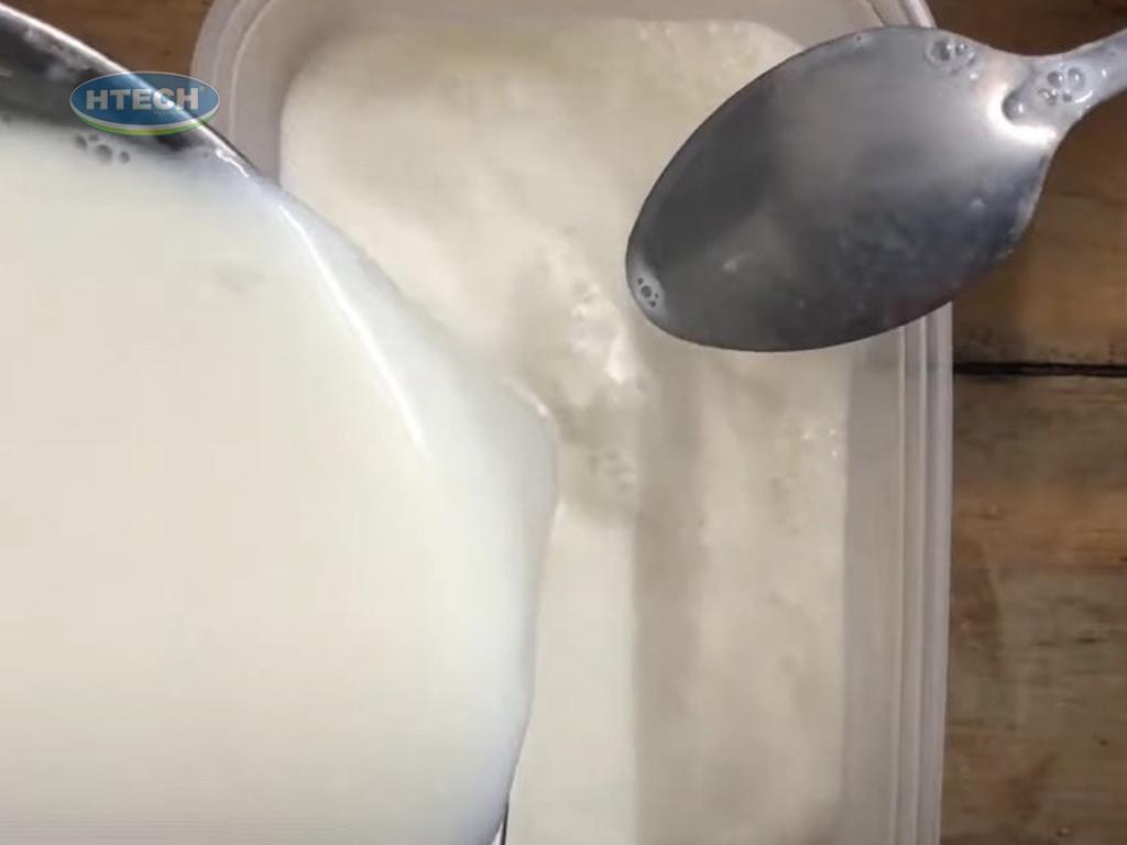 cach-lam-thach-sua-chua-deo-don-gian