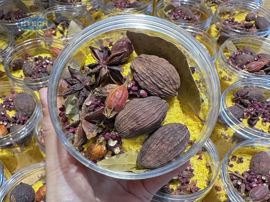 huong-dan-cach-lam-ga-u-muoi-hoa-tieu-tai-nha