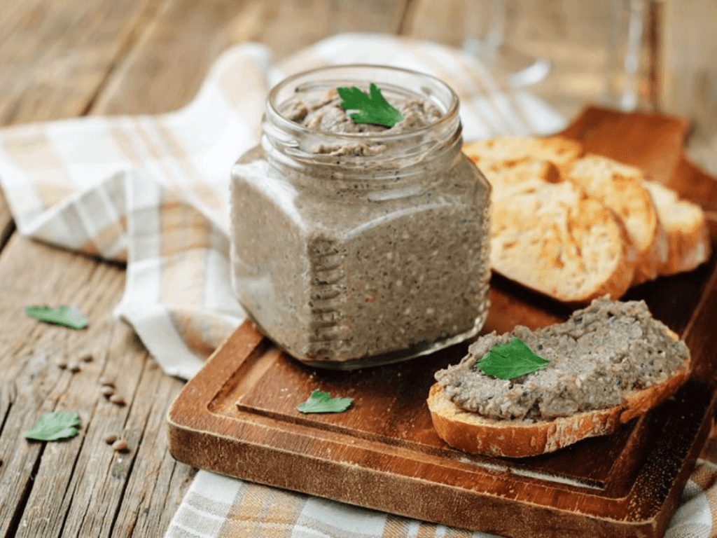 chon-nam-tuoi-giup-pate-chay-ngon-va-ngay-hon