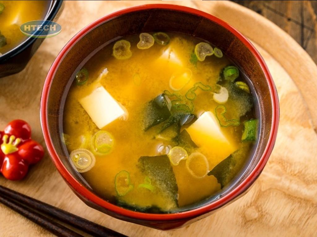 cach-nau-canh-miso-rong-bien-ngon