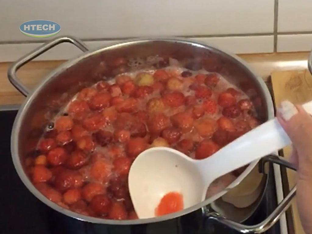 cach-lam-siro-dau-tay-tuoi-thom-ngon