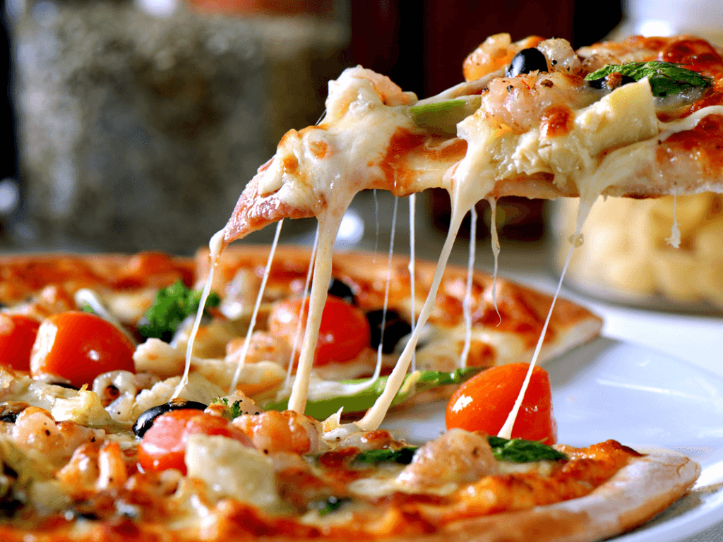 cach-lam-banh-pizza-co-san-de-cho-nguoi-ban-ron