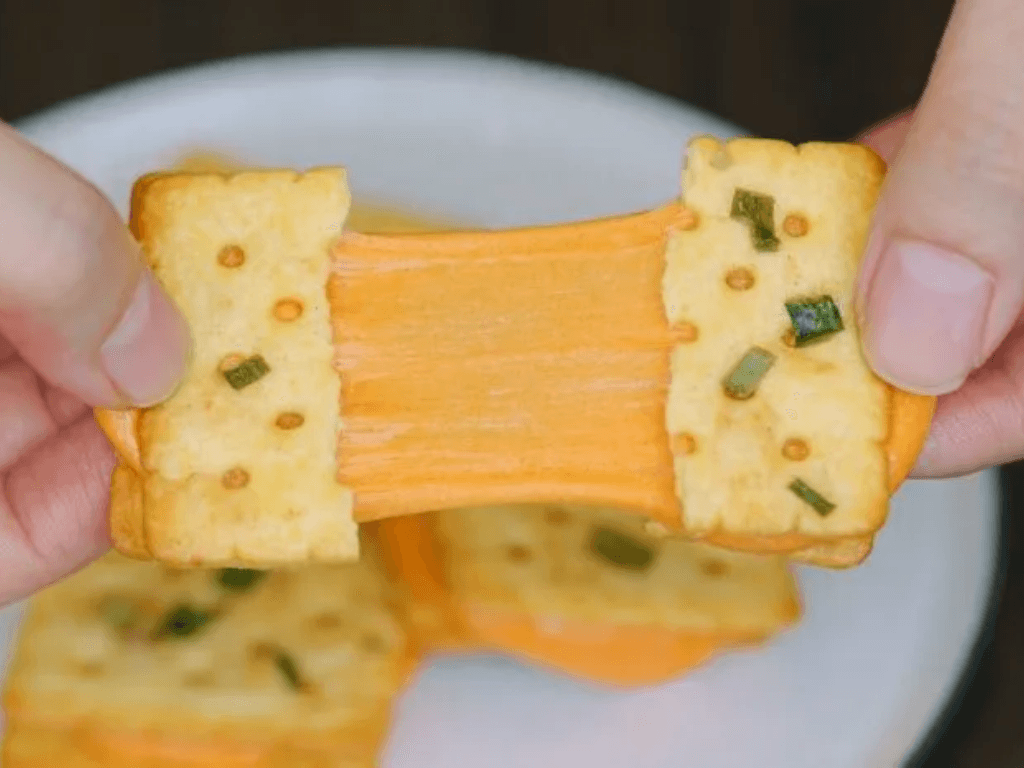 chuan-bi-va-so-che-nguyen-lieu-lam-banh-hanh-pho-mai