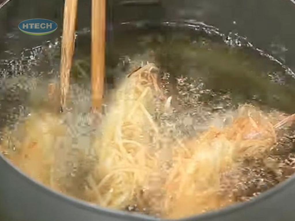 cach-lam-tom-chien-hoang-bao-gion-rum