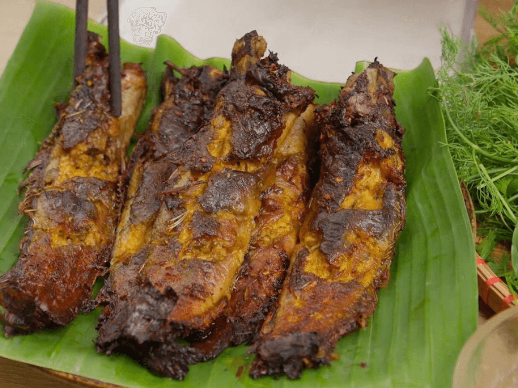 nuong-ca-tre-bang-noi-chien-khong-dau-it-dau-mo-de-thuc-hien