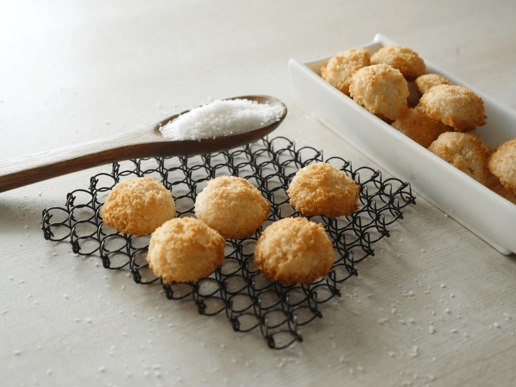 cach-lam-banh-dua-nuong-thom-lung-bang-lo-nuong