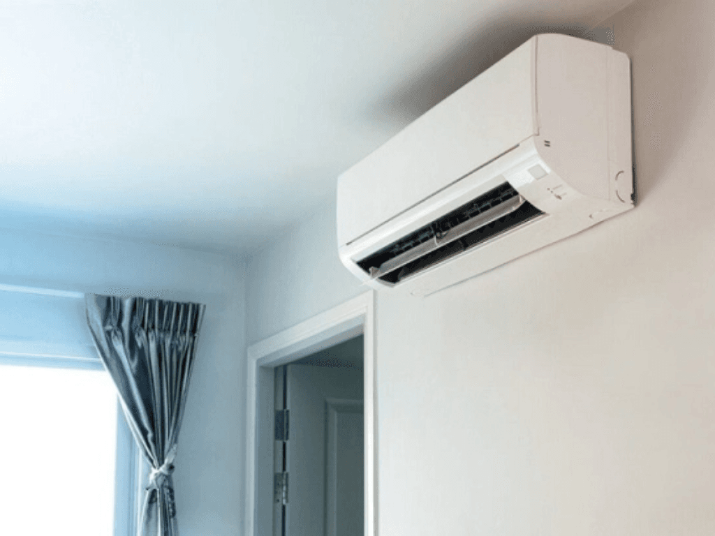 co-nen-hut-chan-khong-khi-lap-dieu-hoa-giai-dap-truc-tiep