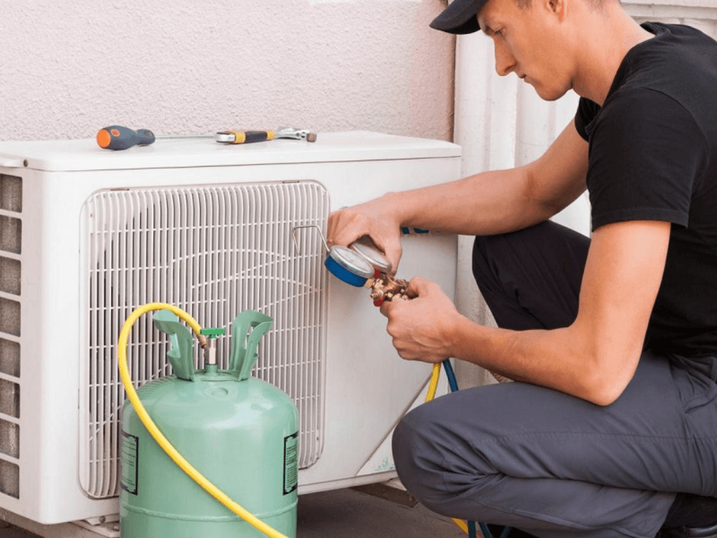 nen-dung-gas-r32-hay-r410-ga-may-lanh-nao-tot