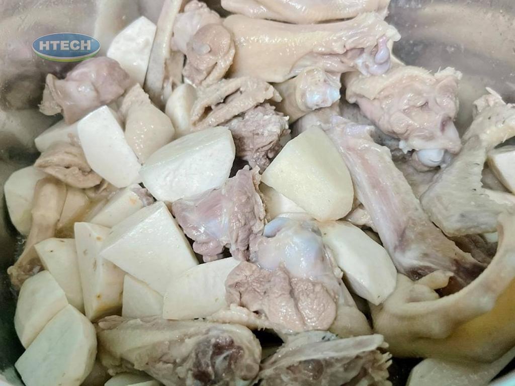 cach-nau-canh-vit-khoai-so-ngon