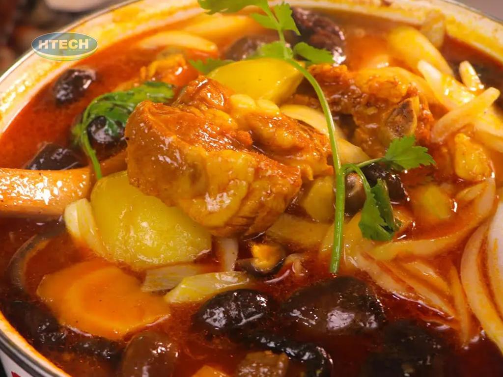 cach-nau-la-gu-suon-heo-cham-banh-mi-ngon