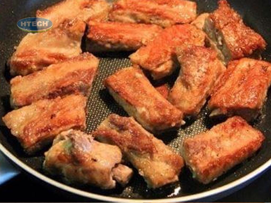 cach-nau-la-gu-suon-heo-don-gian