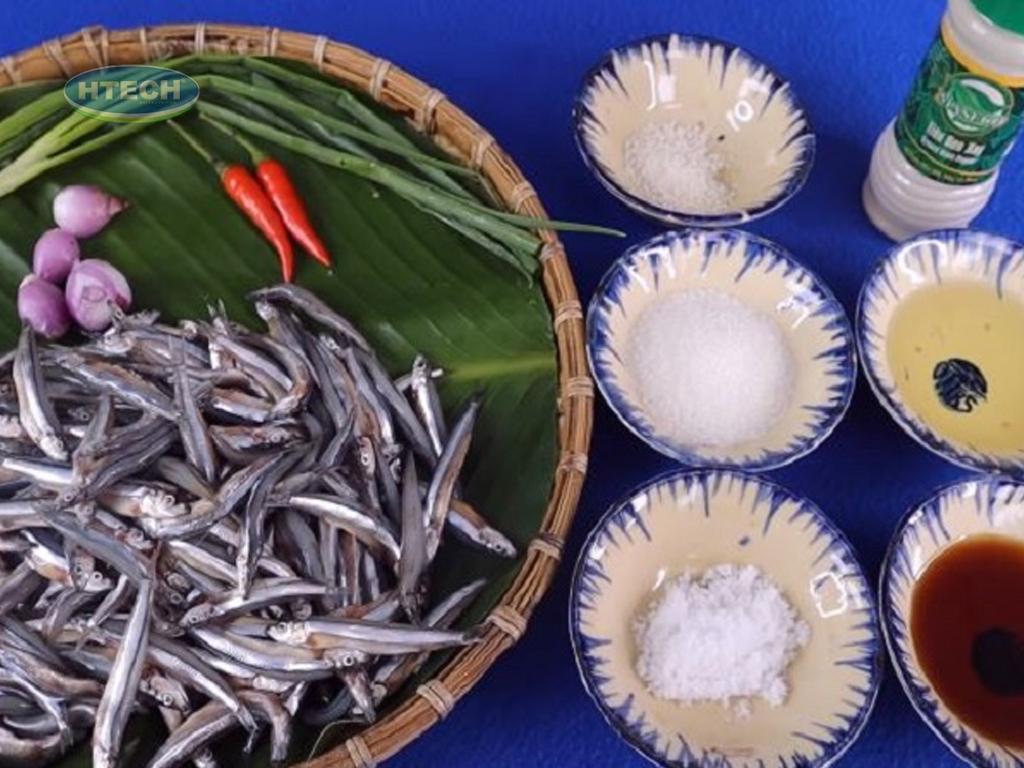 nguyen-lieu-lam-ca-com-kho-tieu
