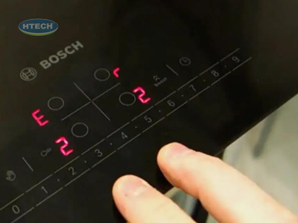 sua-loi-e2-bep-hong-ngoai-dien-may-htech