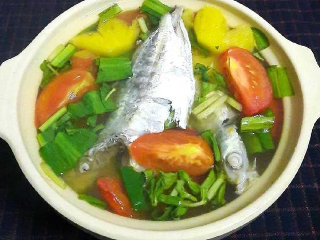 Cách nấu canh cá dưa chua 0 chiên 0 tanh canh "the mát"