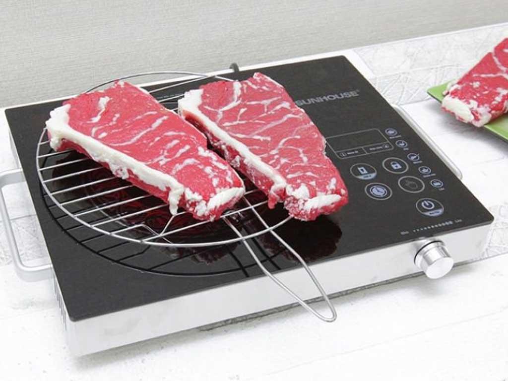 Cách sử dụng vỉ nướng trên bếp hồng ngoại "mẹo Shock" học liền tay