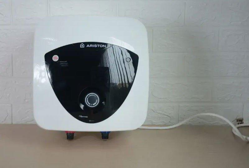 Bình nóng lạnh 6L Ariston AN LUX 6 UE 1.5 FE (oversink)-2