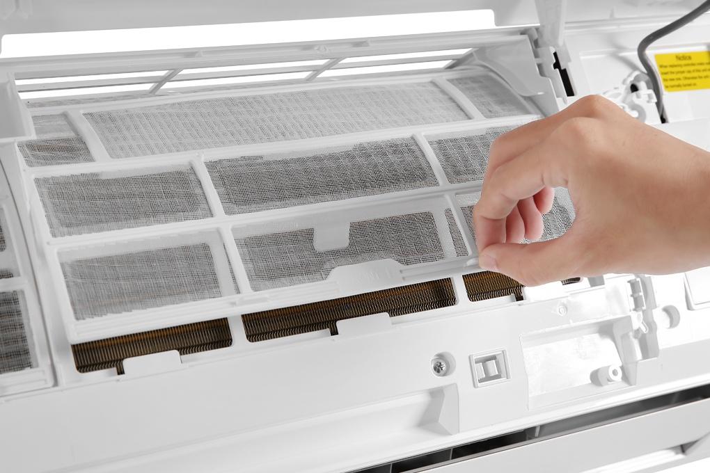 Điều hòa Gree 1 chiều 1.5HP-12000BTU GWC12KC-K6N0C4-15